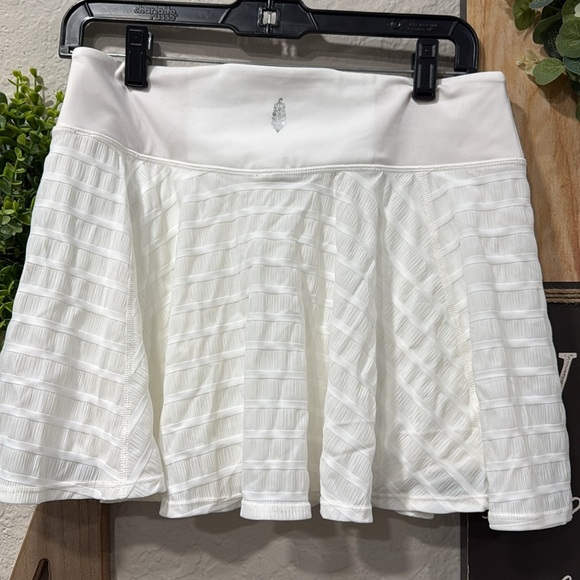 Free people white skort size large - Picture 3 of 6